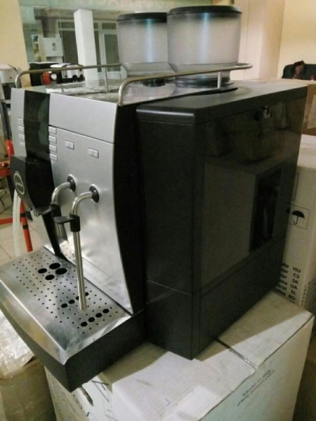 Кофемашина суперавтомат Jura Impressa X9 б/у